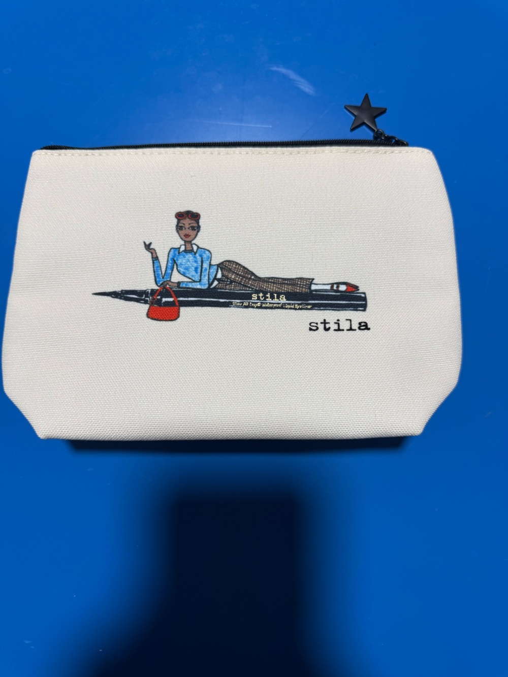 Stila Cream Canvas Cosmetic Bag. NWOT